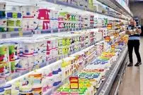 سخنگوی انجمن صنایع لبنی: گران می‌کنیم، به کسی ربطی ندارد؛ اگر توانستند مرغ و تخم مرغ را به قیمت قبل بفروشند، لبنیات را هم با تورم قریب ۴۰ درصدی به قیمت قبل می‌فروشند