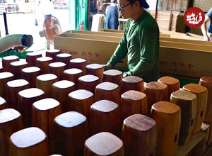 (ویدئو) فرآیند تولید انبوه چکش سنتی برای تهیه موچی در یک کارخانه ژاپنی 