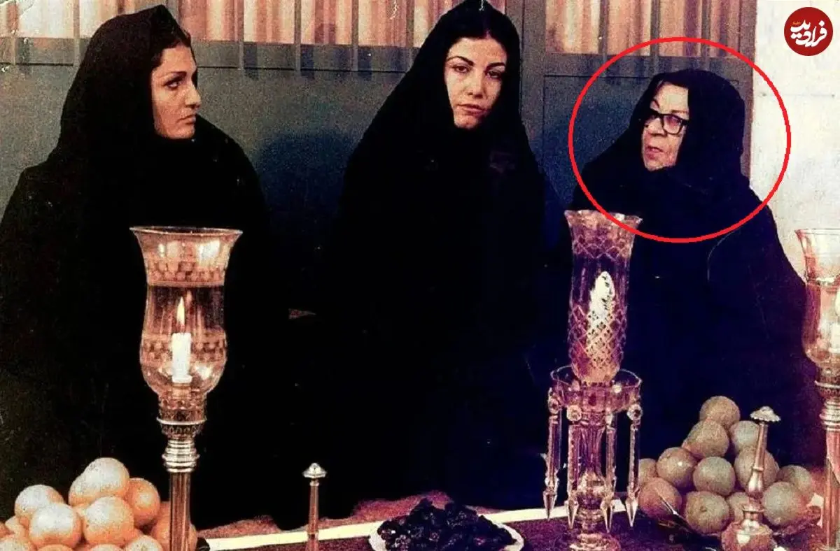 عکس| سفر در زمان؛ «داوود رشیدی 62 ساله» در کنار «ایران دفتری 88 ساله»؛ سال 74