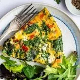 طرز تهیه کوکو سیب زمینی و اسفناج؛ شام فوری و مقوی