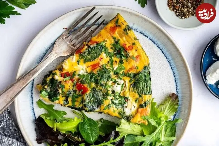 طرز تهیه کوکو سیب زمینی و اسفناج؛ شام فوری و مقوی