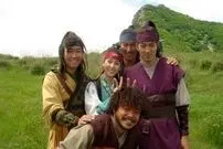 عکس| سفر زمان؛ «جومونگ، سوسانو، اویی، ماری و هیوبو» در یک برنامه تلویزیونی