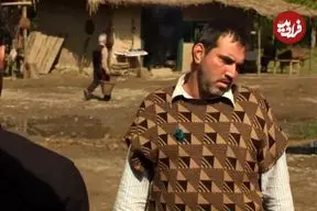 عکس| سفر در زمان؛ «جاوید و غلام» در حال استراحت در پشت صحنه «سریال سوجان»