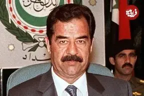 عکس| سفر در زمان؛ «صدام حسین» در لباس سنتی عربی در بغداد؛ سال 1366