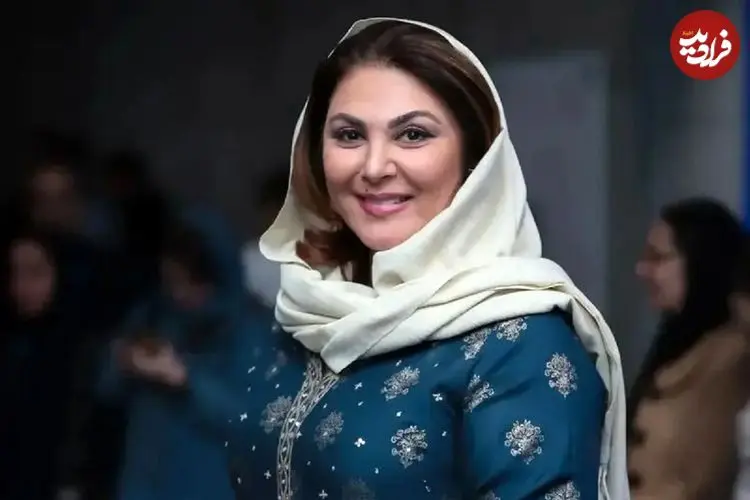 ببینید؛ لاله اسکندری، هنرمندی که رنگ را به دیوارهای تهران آورد