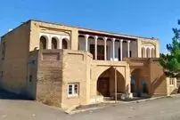 عکس| سفر زمان؛ منظرۀ «کاروانسرای آقابابای قزوین» در دوران ناصرالدین شاه