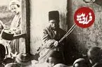 عکس| سفر به ایران قدیم؛ معلم و دانش‌آموزان یک «مکتب‌خانه» در ایران عهد قاجار؛ 130 سال قبل