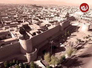 عکس| سفر به ایران قدیم؛ چشم‌اندازی از یک قلعه در نزدیکی شهر یزد؛ 115 سال قبل