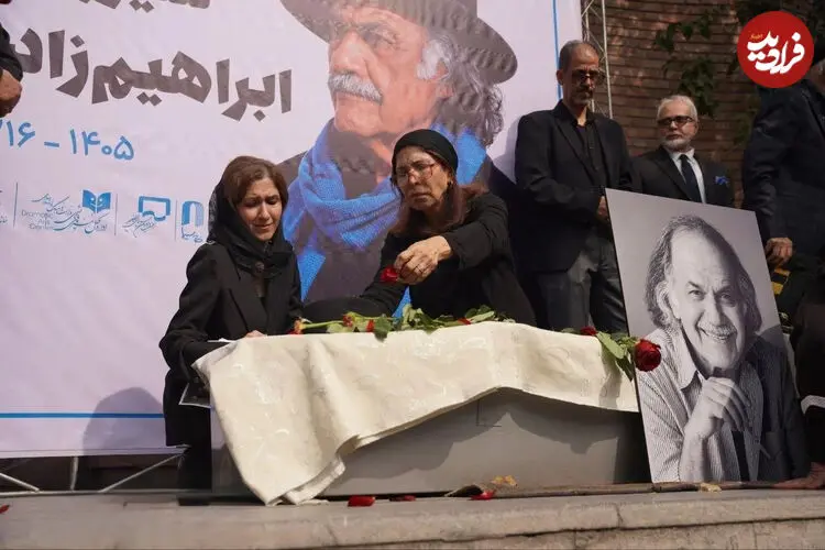 عکس| گلایه همسر سیروس ابراهیم‌زاده از مکان خاکسپاری این بازیگر: این قبرهای خالی رو برای چه کسانی پنهان کرده‌اید؟