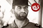 عکس؛ سفر در زمان؛ «عباس بابایی» در حال بازدید از یک نمایشگاه نظامی؛ اواخر دهه 50