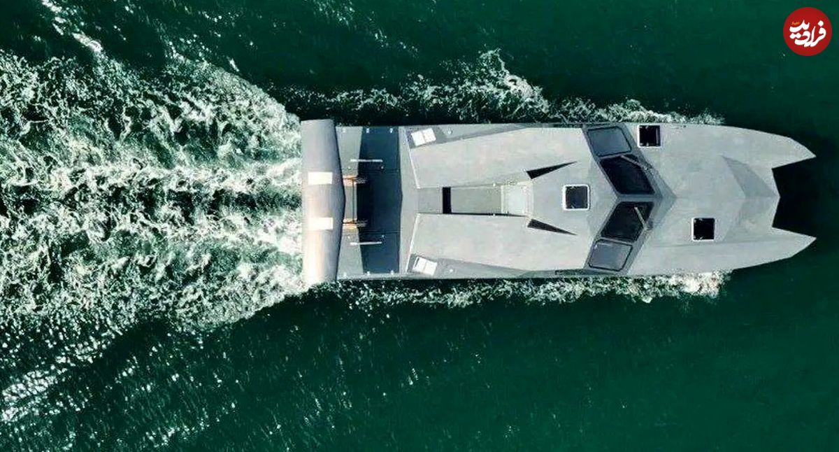 عکس؛ ایران سریعترین قایق جنگی جهان را معرفی کرد