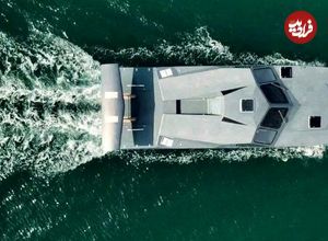 عکس؛ ایران سریع‌ترین قایق جنگی جهان را معرفی کرد