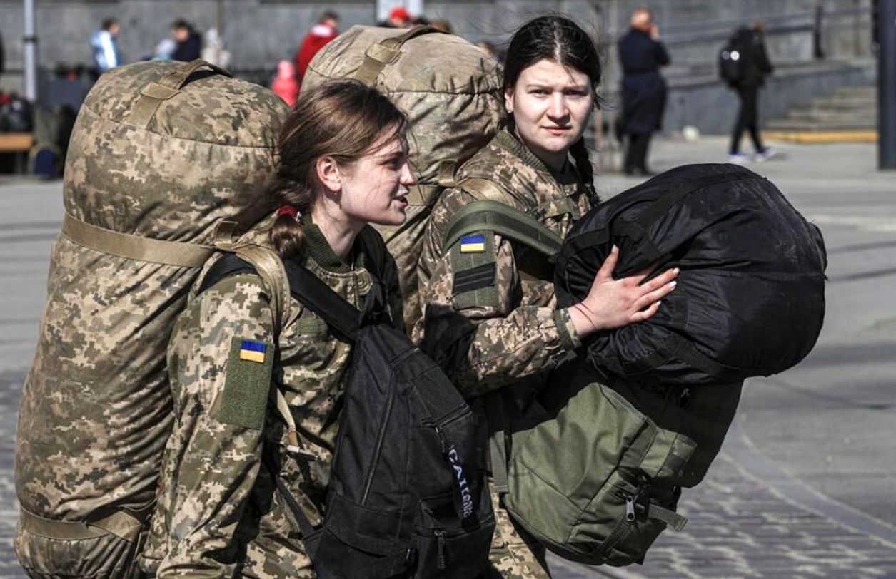 (تصاویر) اوکراین این لباس زرهی را مخصوص زنان تولید کرد