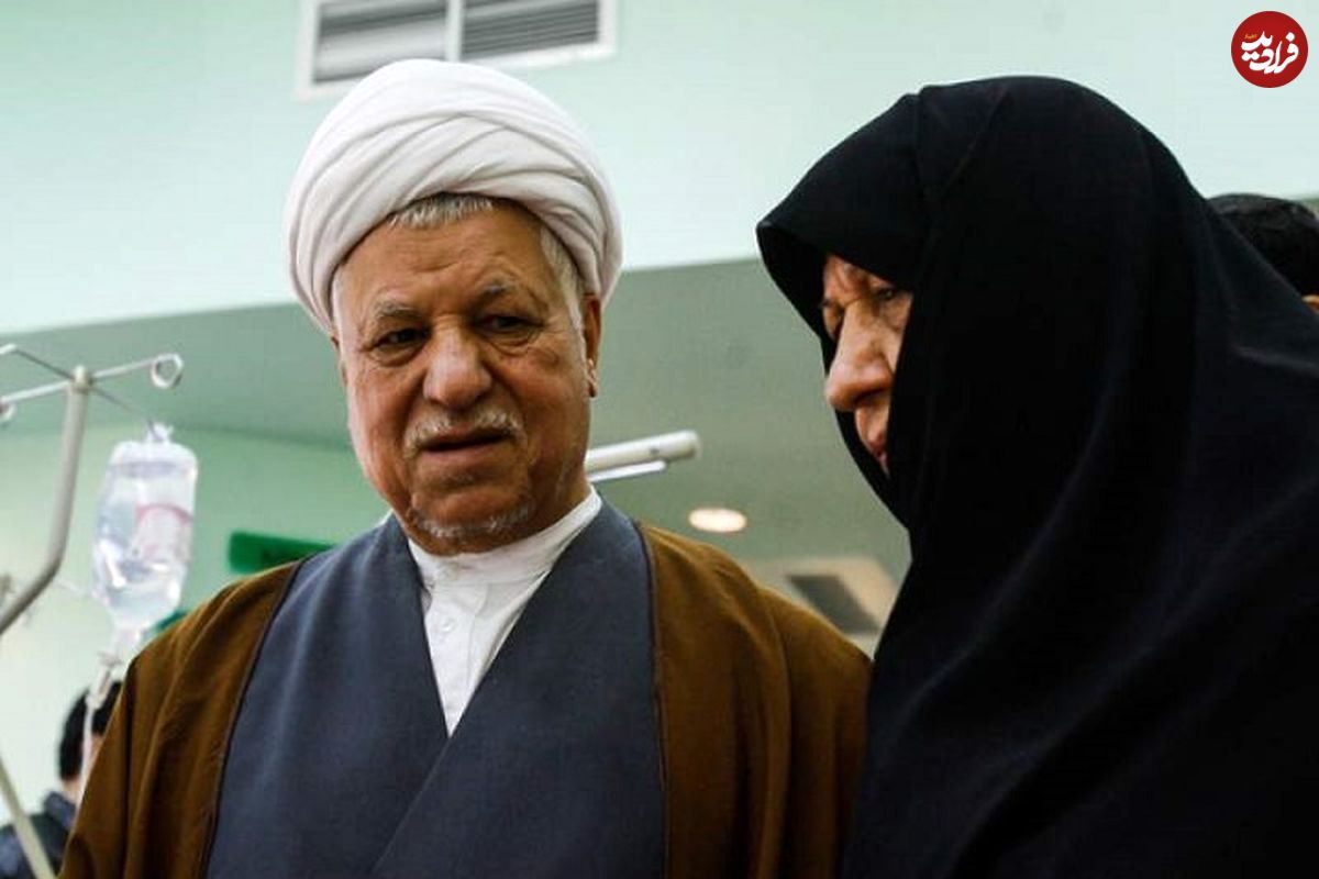 عکس؛ سفر در زمان؛ «هاشمی رفسنجانی در 24 سالگی در کنار همسرش»؛ سال 1337