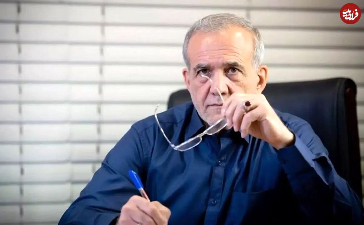 عکس؛ سفر به تاریخ؛ چهرۀ «مسعود پزشکیان» در 40 سالگی وقتی رئیس دانشگاه شد؛ سال 73