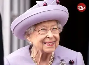 عکس| سفر در زمان؛ «ملکه الیزابت دوم» در کنار مادرش در جشن تاجگذاری جرج ششم؛ سال 1316