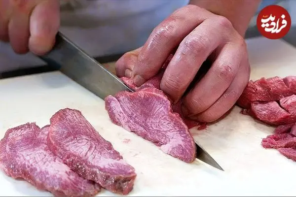 ببینید| غذای خیابانی در ژاپن؛ کباب زبان گاو در توکیو