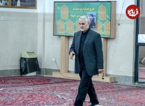 عکس؛ سفر در زمان؛ «سردار سلیمانی و سرلشکر باقری» در یک مراسم رسمی؛ دهه 90