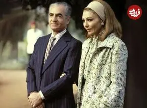 سفر در زمان؛ یادداشت‌های علم، سه‌شنبه ۲۲ خرداد ۱۳۵۲: به شاه گفتم دختری شایعات عجیبی سر می‌دهد که شما عاشق و دلباخته او هستید