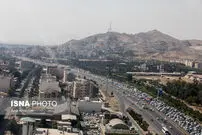 تردد روان در محورهای شمالی / بارش باران و مه‌گرفتگی در جاده‌های ۲۱ استان کشور