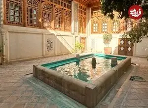 عکس| سفر به ایران قدیم؛ حیاط خانۀ یک تاجر شیرازی؛ 136 سال قبل