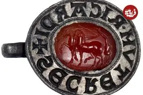 کشف مُهر 800 ساله که یک نگین 2 هزار ساله روی آن نصب شده است