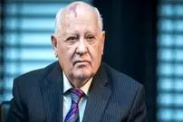 عکس| سفر در زمان؛ «گورباچف» در کنار همسرش در سفری به بریتانیا؛ سال 1363