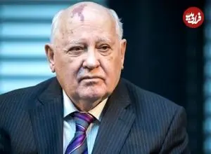 عکس| سفر در زمان؛ «گورباچف» در کنار همسرش در سفری به بریتانیا؛ سال 1363