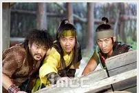 عکس| سفر به تاریخ؛ تیپ و چهرۀ «ماری» و «ژنرال هموسو» در ژاپن؛ 3 سال بعد از سریال «جومونگ»