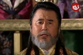 عکس| سفر زمان؛ «سانگا» (امپراتور بادها) در 70 سالگی در حال پارو کردن برف در کنار همسرش