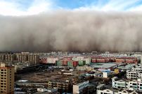 ببینید؛ آماده‌باش چین پس از مرگبار شدن طوفان در تایوان