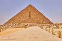 «زیباترین» هرم مصر باستان را چه کسی ساخت؟