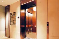 سریع‌ترین تاکسی‌دیواری عمودی!