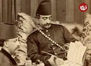 عکس| سفر زمان؛ عکس یادگاری با «تابوت ناصرالدین شاه» قبل از تشییع جنازه