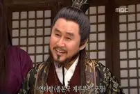 عکس| سفر زمان؛ چهرۀ «پدر سوسانو» 19 سال بعد از سریال «جومونگ» در 76 سالگی در کنار همسرش