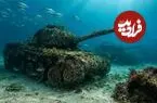 ببینید| تانک‌ها، هلیکوپترها و انواع سلاح‌ها در زیر دریای سرخ چه می کنند؟