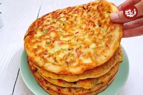 ببینید| طرز تهیه یک غذای جدید با تخم مرغ  و آرد