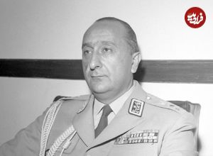 عکس| سفر در زمان؛ «نصیری رئیس ساواک» بعد دستگیری و در حال گفتگو با یک خبرنگار؛ سال 1357
