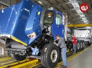 ببینید| نگاهی به مراحل تولید کامیون های کمتر شناخته شده فریت‌لاینر در آمریکا