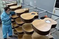 (ویدئو) فرآیند تولید انبوه گیتار آکوستیک در یک کارخانه کره ای 50 ساله
