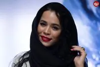 (عکس) شوخی جالب ملیکا شریفی‌نیا با اثر هنری مونالیزا