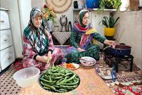 ببینید؛ غذای روستایی در ایران؛ پخت باقالی پلو با گوشت بره و دلمه بادمجان