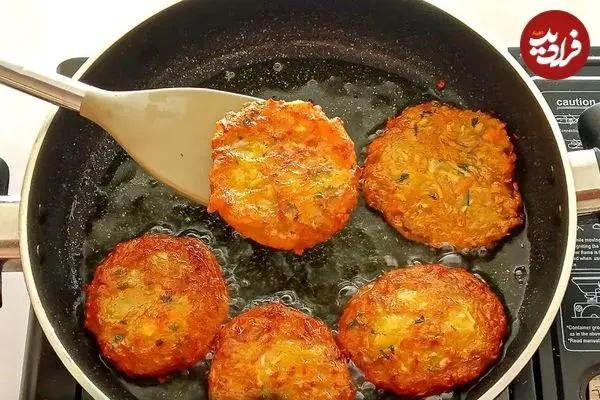 ببینید| طرز تهیه یک غذای ساده با سیب زمینی و قارچ