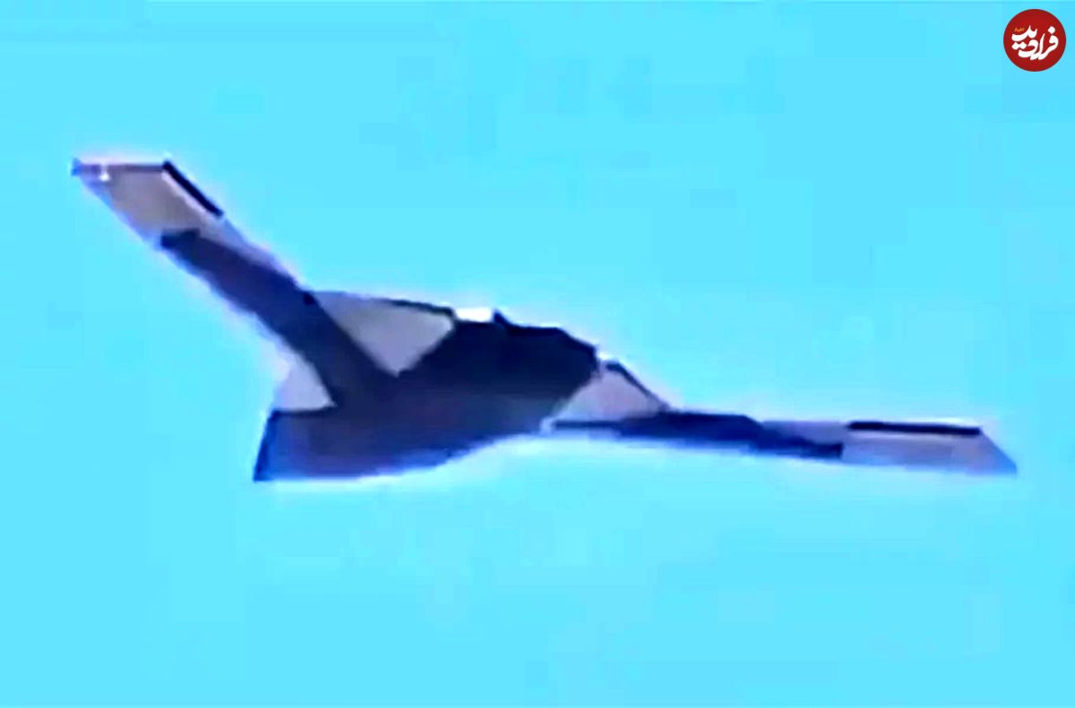 عکس| پهپاد پنهانکار مرموز چین برای اولینبار در آسمان مشاهده شد؛ رقیب B-21 Raider آمریکا؟