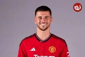 درآمد میلیونی هافبک منچستریونایتد از داخل و خارج از زمین فوتبال