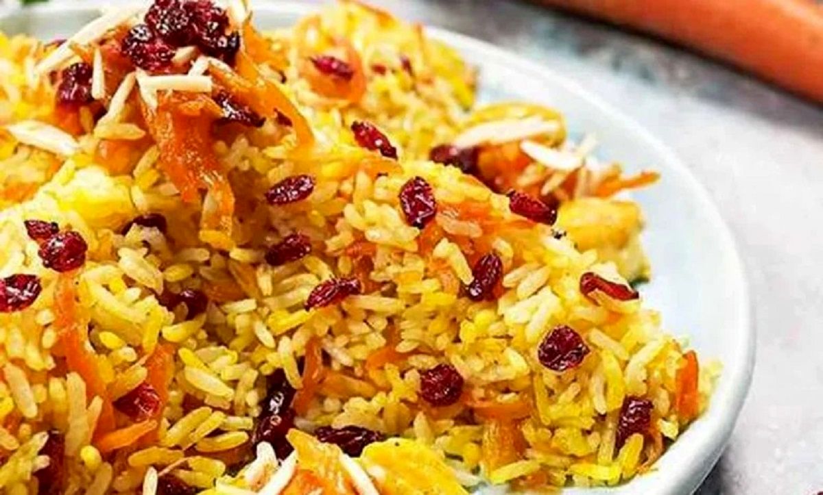 طرز تهیه و مواد لازم هویج پلو با مرغ