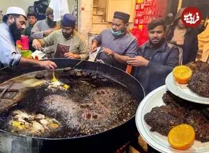 ببینید| غذای خیابانی در پاکستان؛ تهیه چپلی کباب پرطرفدار در پیشاور