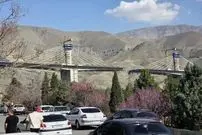 پل B۱ کرج هنوز افتتاح نشده بود/ کاربرد پل کاستن از ترافیک منطقه بود