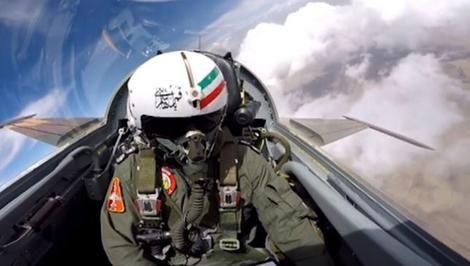 (ویدئو) تبریک نوروزی خلبان نیروی هوایی ارتش برفراز خلیج فارس و از آسمان ایران 