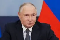عکس؛ سفر به تاریخ؛ «ولادیمیر پوتین» 6 ساله در آغوش مادرش «ماریا پوتینا»